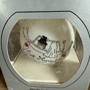 Elegant White and Silver Jewelry Set